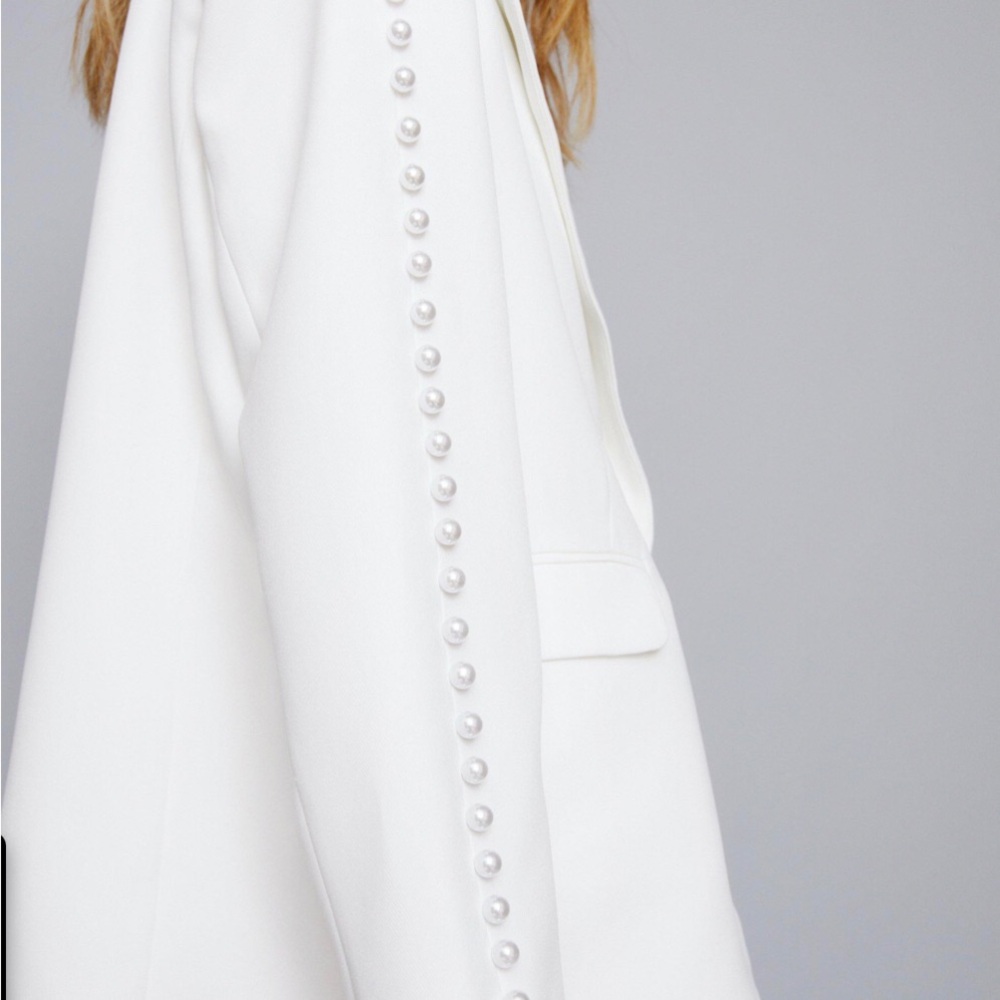 NWT Premium Pearl Trim Tailored Blazer size 10 - Picture 3 of 5